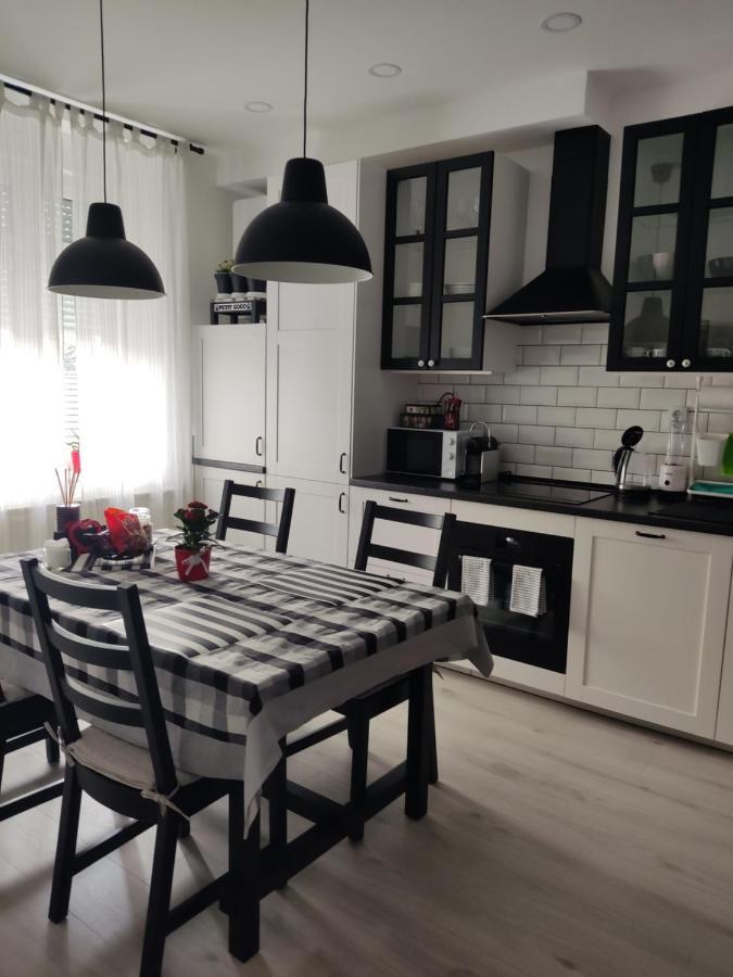 Petit Coco Leilighet Zagreb Eksteriør bilde