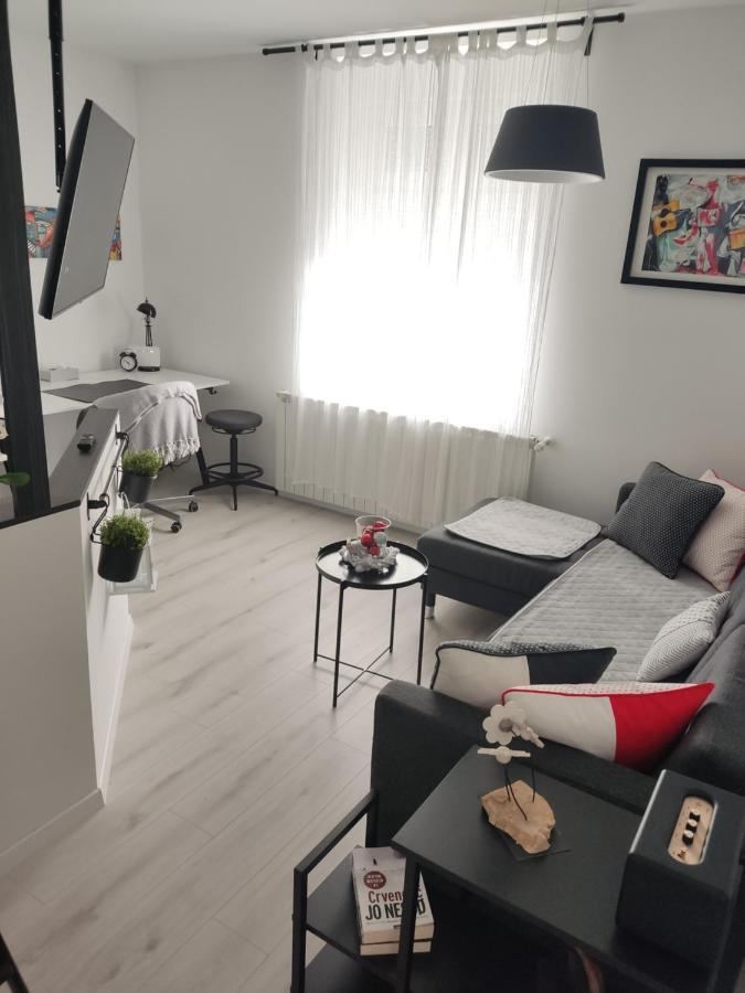 Petit Coco Leilighet Zagreb Eksteriør bilde
